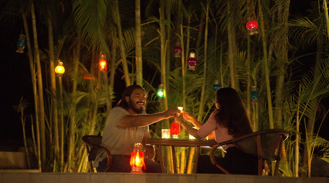 Outdoor Candlelit Dining
